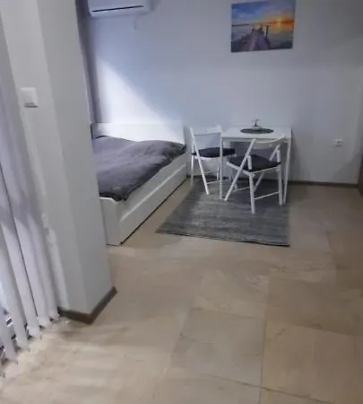 Downtown Studio Apartment